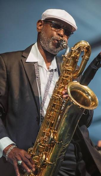 Roger Lewis